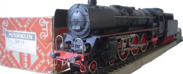 
Ein weiteres Unikum im Märklin Programm ist die von 1958 bis 1959 in drei Varianten produzierte Schnellzug-Dampflok der Baureihe 01 [...]