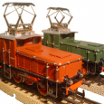 Anfang der 50er Jahre begann Märklin mit der Produktion der ersten Gehäuse aus Kunststoff. Neben der weit verbreitete Baureihe 89 [...]