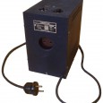 Schwarz, schwer und heute nicht mehr zu gebrauchen… trotzdem stellt dieses seltsame Gerät heute eine der großen Raritäten für den Sammler von historischen Modellbahnzubehör wie Transformatoren dar. Im Mikado Katalog ist der Wechselrichter nicht aufgeführt,...