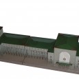 Für die Spur 0 konzipiert, aber auch einige Zeit für die Spur 00 angeboten, wurde der legendäre Stuttgarter Bahnhof von Märklin. Dieses komplett aus Blech gefertigte, zweiteilige Gebäude wurde bereits ausführlich im dem Artikel “(Zu)...