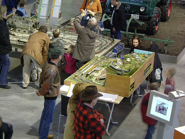 Tischbahn Vorführung im Unimog-Museum in Gaggenau